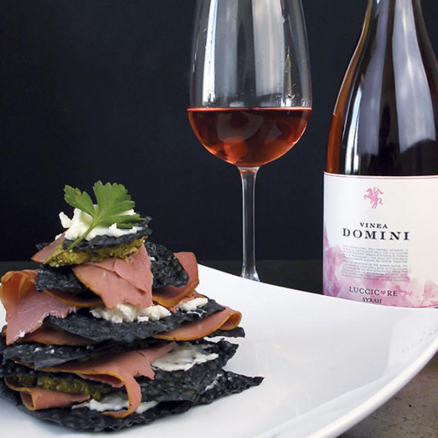Blätterteig mit Pastrami und Sellerie-Pesto
