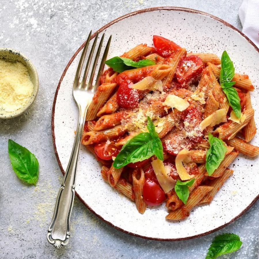 Alberto Poiatti: Pasta lunga, pastina e pasta corta