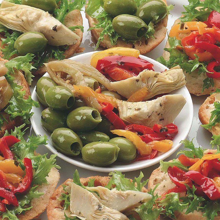Granata: Appetizers and vegetables in oil