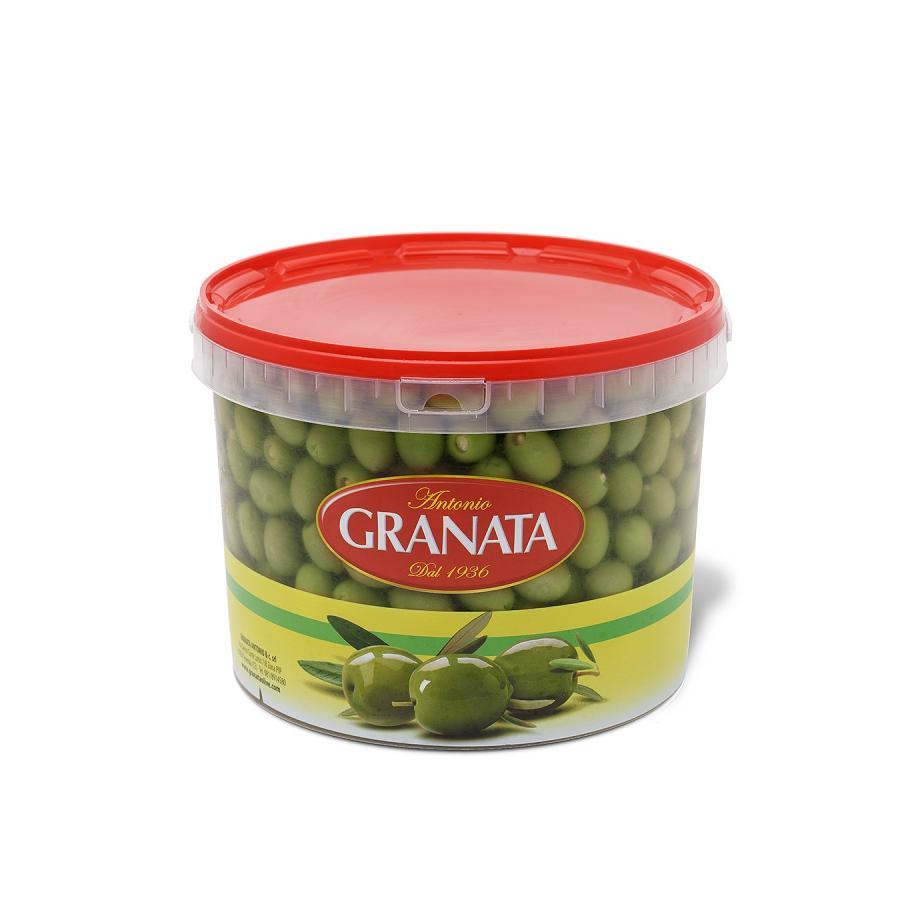 Granata: Green stuffed olives with almonds